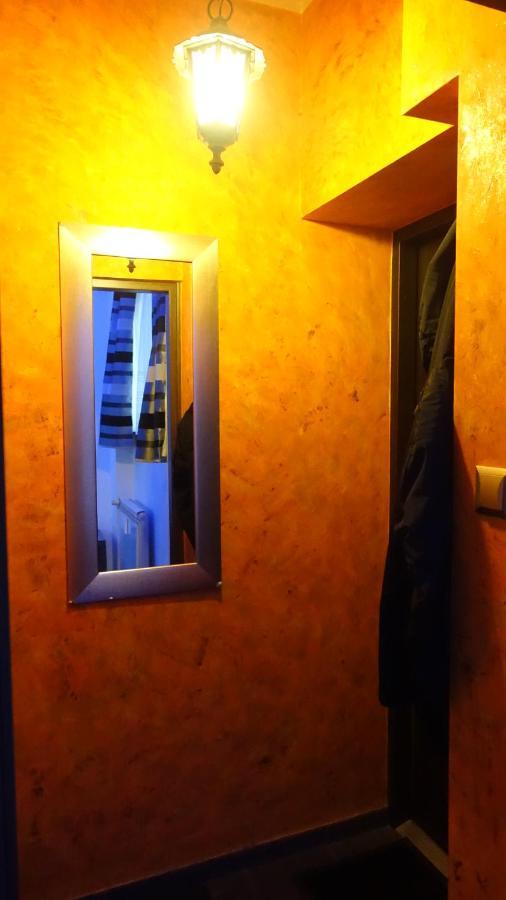 Apartament Neon Гдиня Екстериор снимка