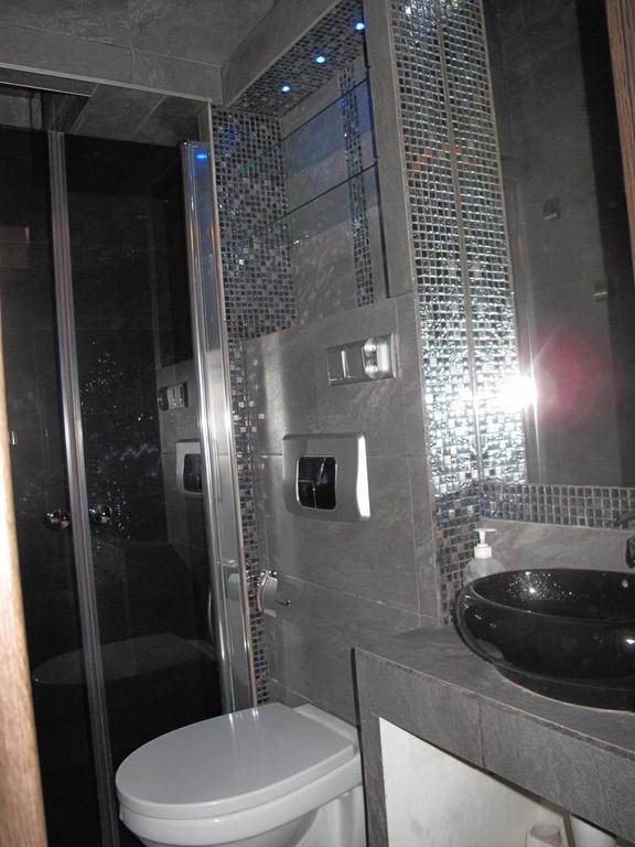 Apartament Neon Гдиня Стая снимка