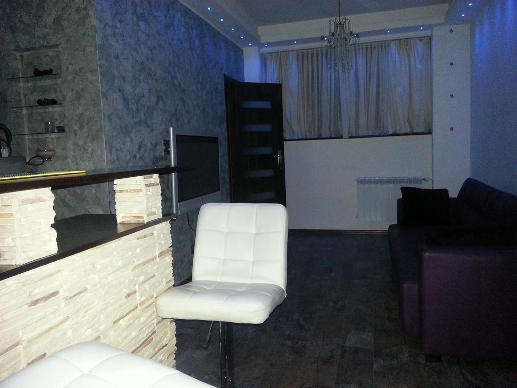 Apartament Neon Гдиня Стая снимка